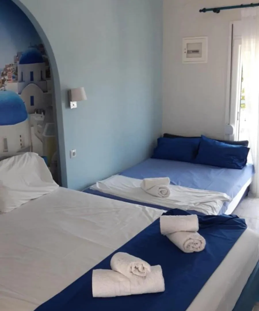 Apartment Victoria'S Blue Studios Siviri
